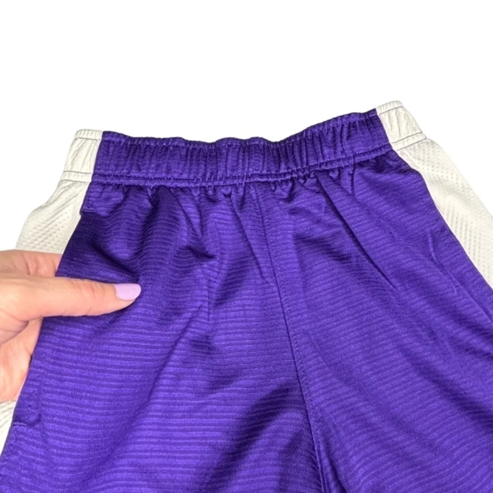 Nike wear small waist